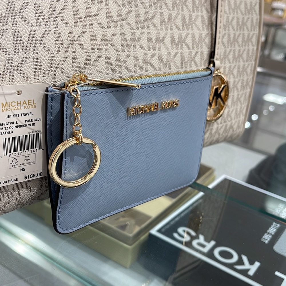 MICHAEL KORS SMALL TOP ZIP COINPOUCH WITH ID CARD CASE WALLET 
PALE BLUE
NWT - Picture 3 of 16